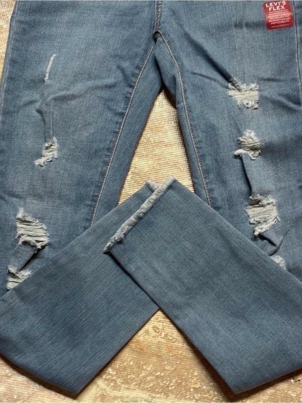 Levi’s girls high-rise super skinny distressed look jeans. Size 14. - Picture 3 of 10